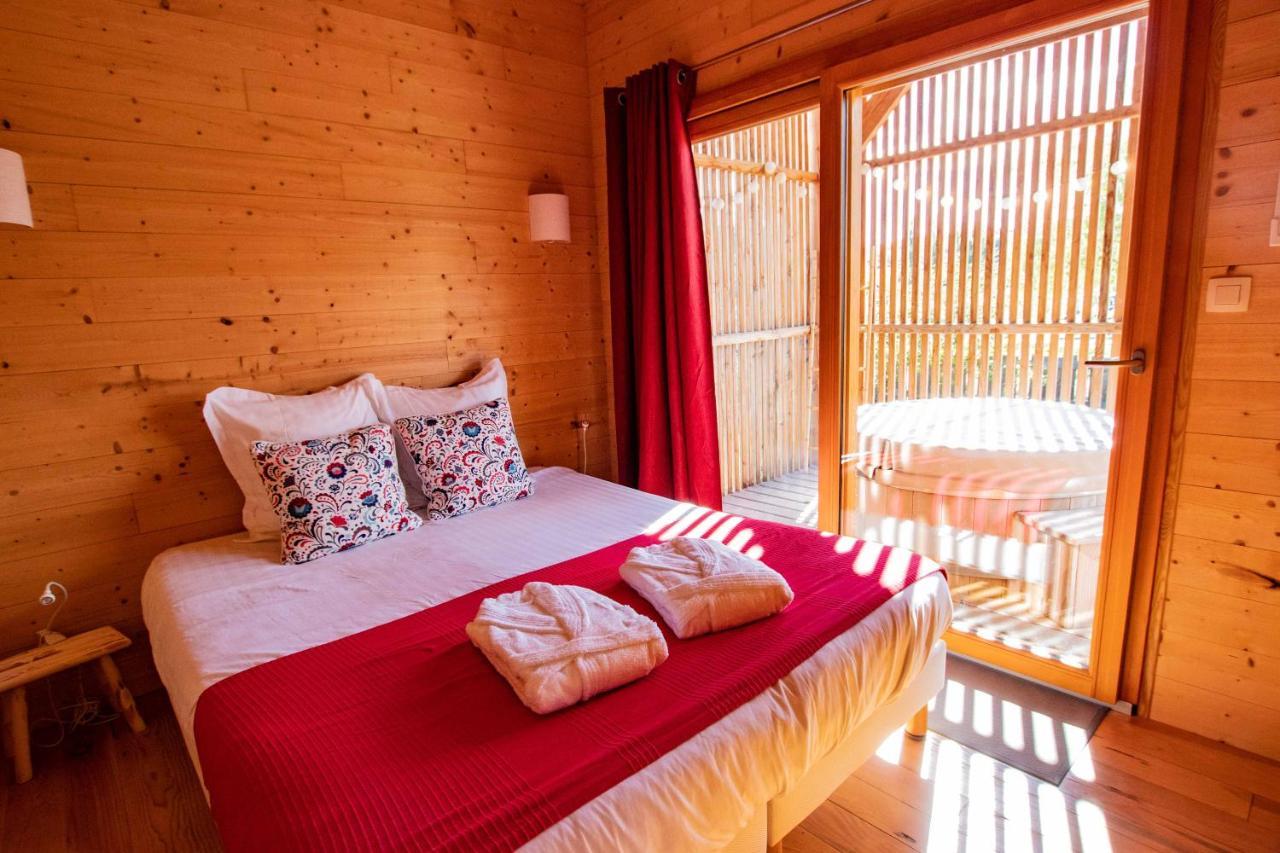 Les De La Viarhôna / Cabane-spa Lodge Virignin